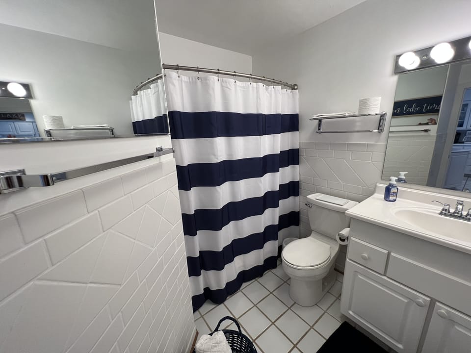 Full bath #1