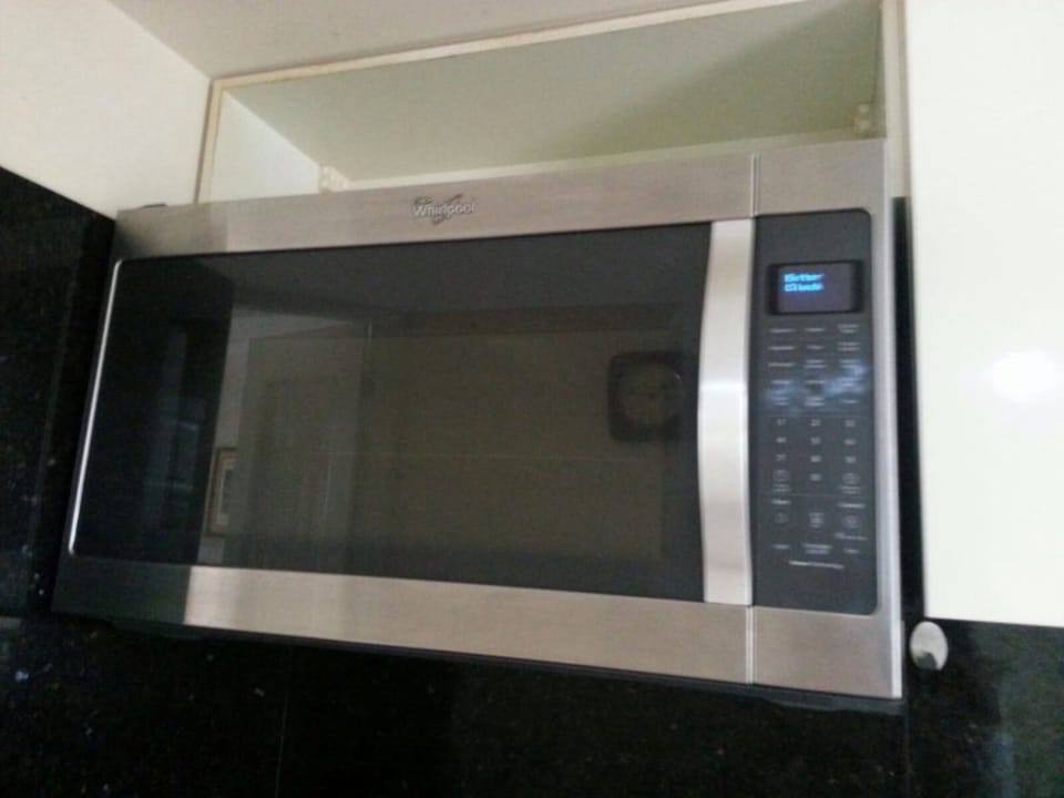Room, 1 Bedroom, Smoking, Garden View | Microwave