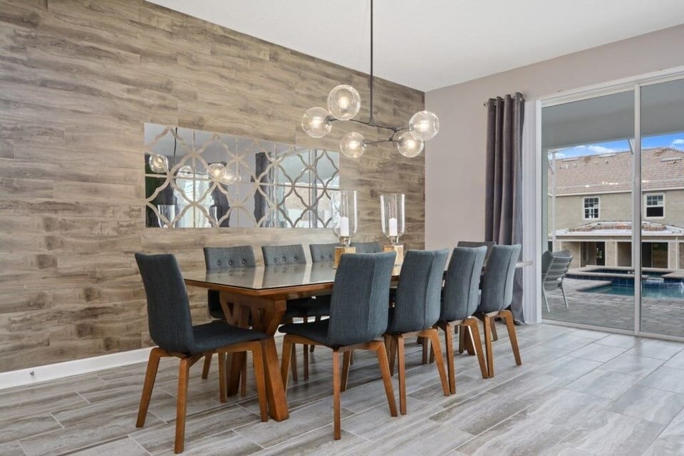 Villa, Multiple Bedrooms | Dining
