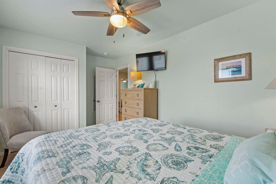 KDN4608: Starry Nights l Mid Level Bedroom 2