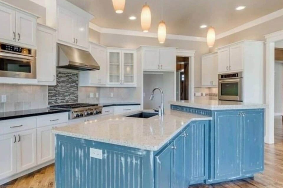Large kitchen with double oven