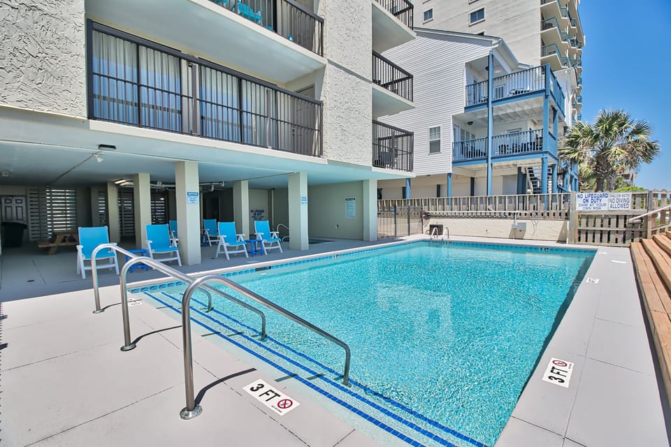 under building Kid pool