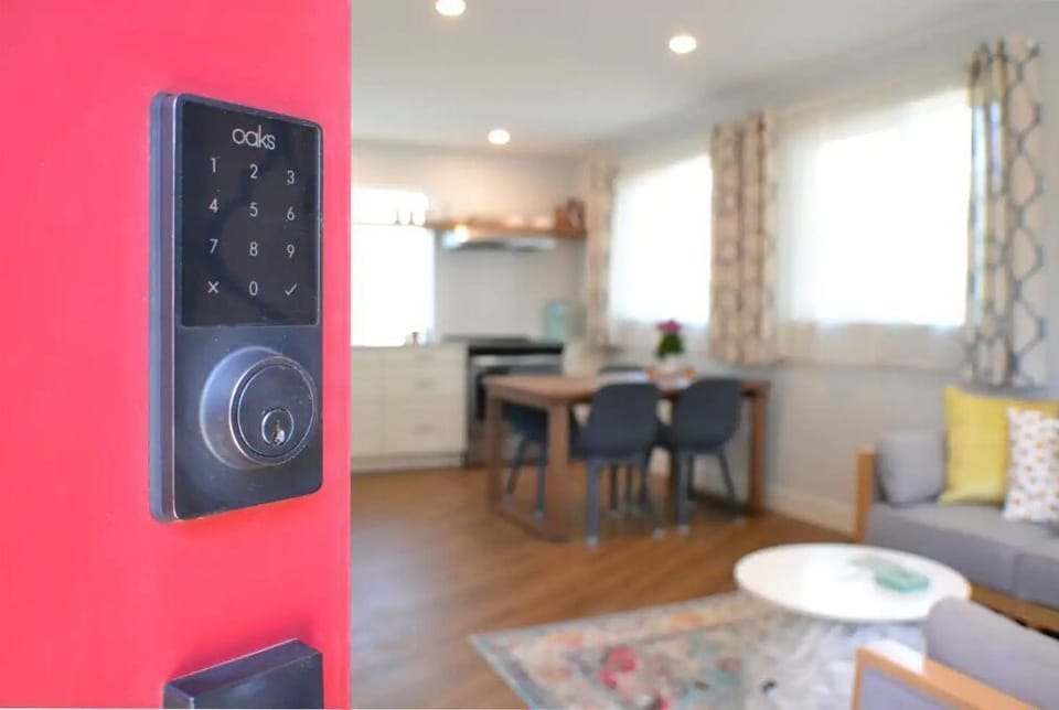 Keypad Enterence 