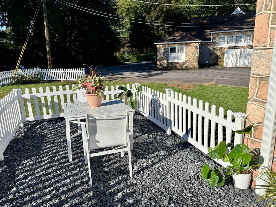 Outdoor Seating