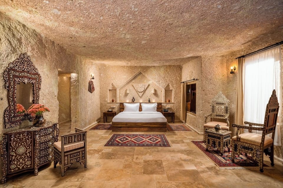 Suite (Merzifonlu Kara Mustafa Pasa Cave) | Premium bedding, minibar, in-room safe, individually decorated