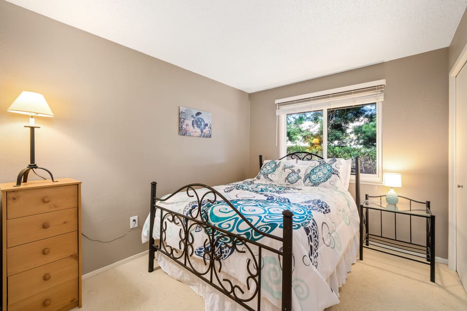 Queen Bedroom 358 Stimson Vacation Rental