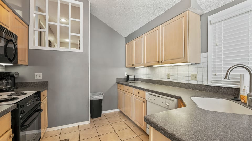 Kitchen area