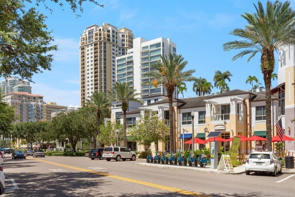 The Vibrant Downtown St Petersburg Awaits!  