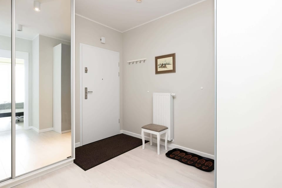 Spacious wardrobe with plenty of storage space. 