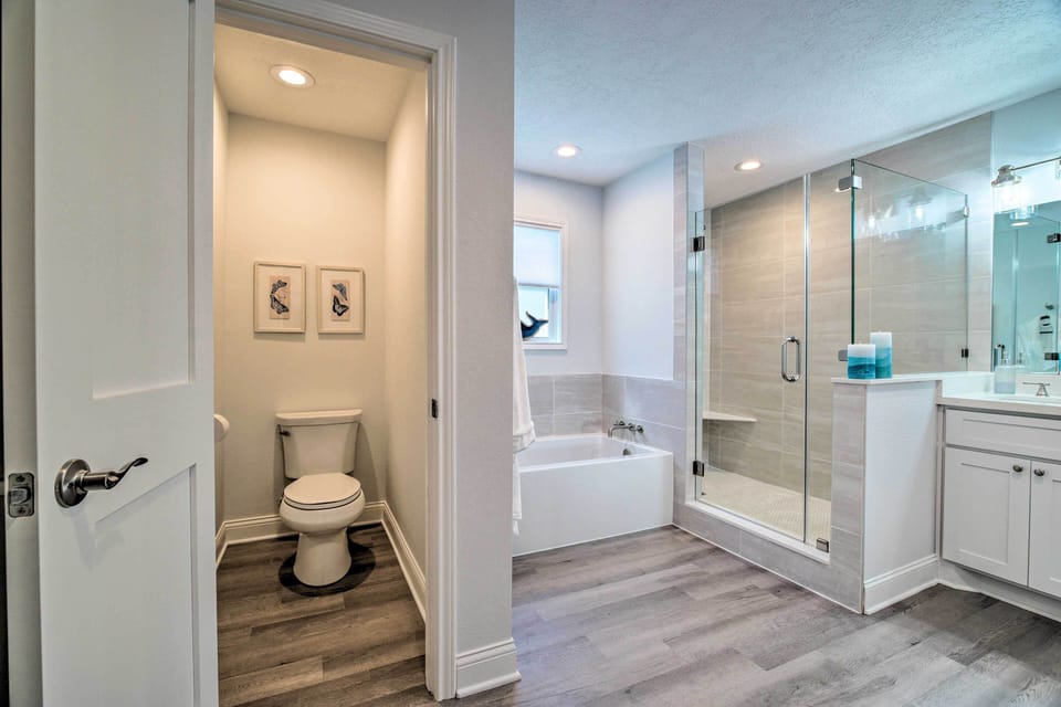En-Suite Bathroom