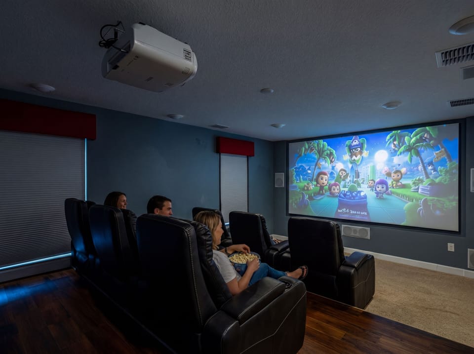 Movie theater seats 10, 4K Projector, 135" screen and Dolby Atmos Surround sound