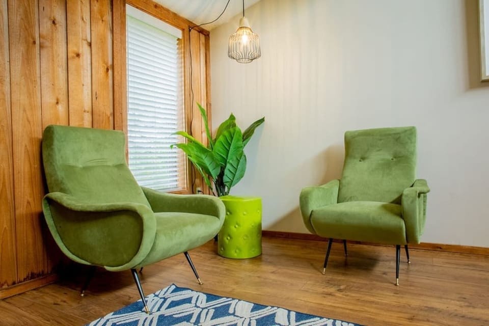 Master bedroom sitting area