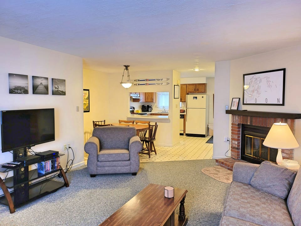 Living room to kitchen