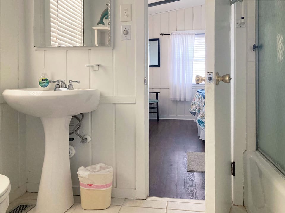 Bathroom_3