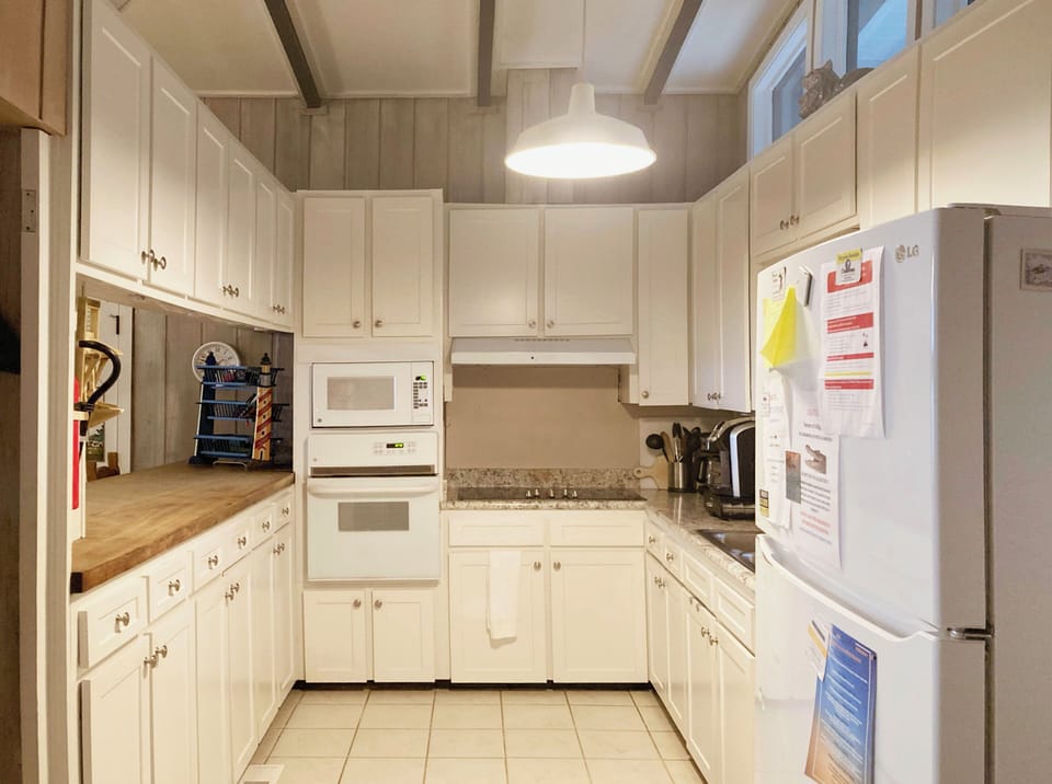 Kitchen_1a