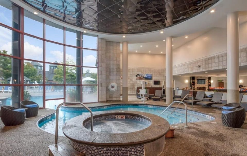 Hot tub
