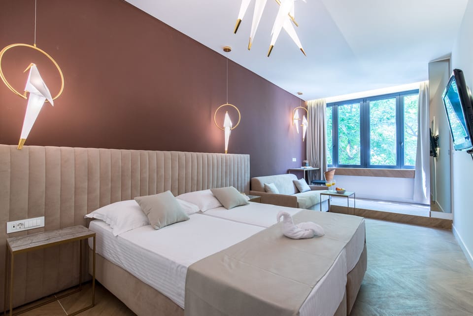 Superior Double Room | Premium bedding, pillowtop beds, individually furnished, desk