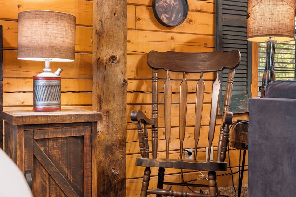 Lodge Decor