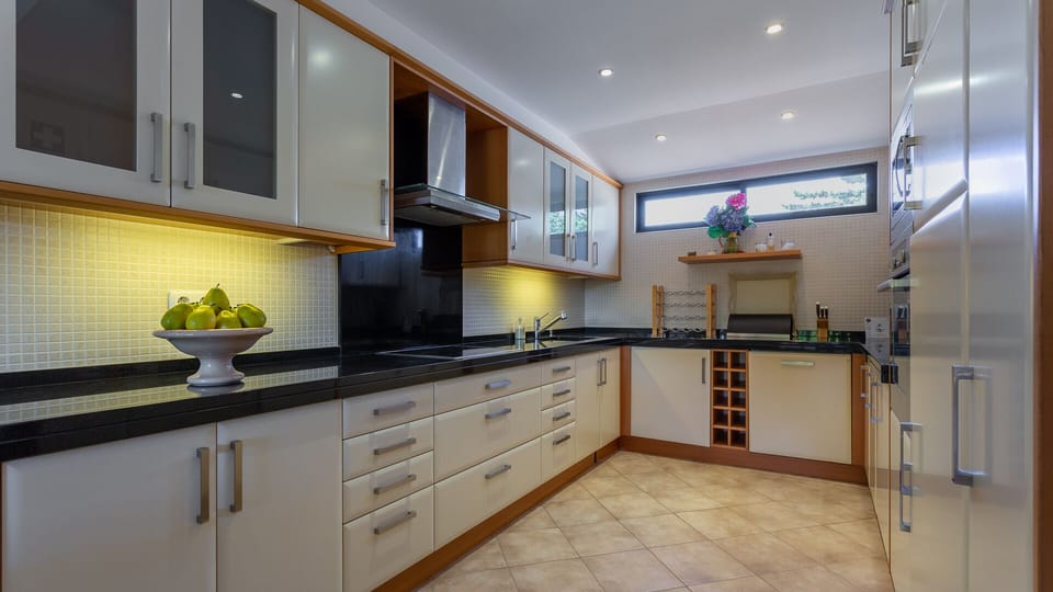 Fully-fitted galley kitchen for all your needs. Coffee-machine too...