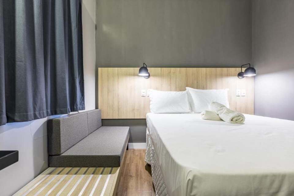 Deluxe | Free WiFi, bed sheets