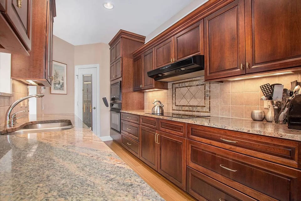 Chef's kitchen and pantry