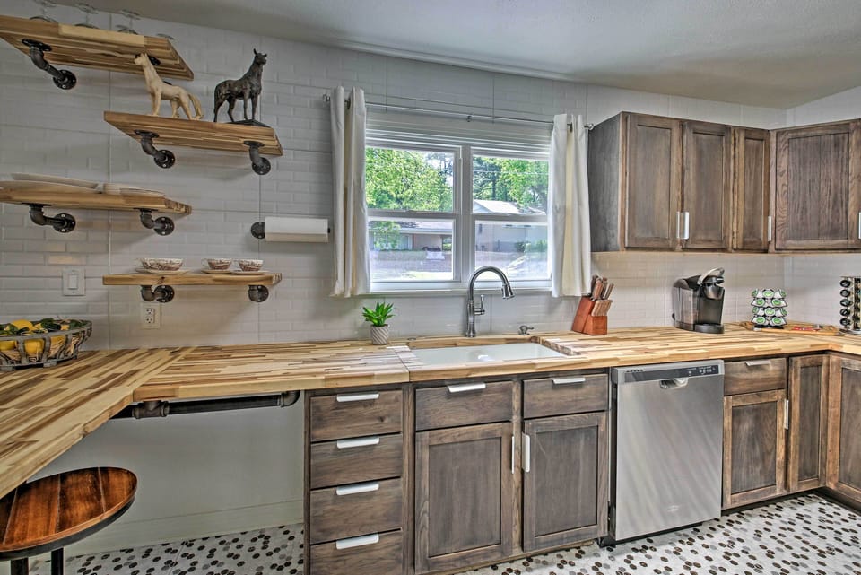 Kitchen | Keurig Coffee Maker