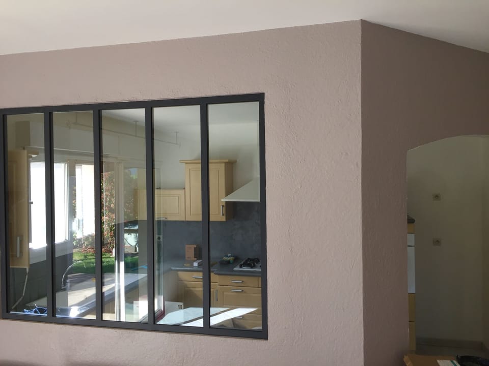 View to fully equipped kitchen