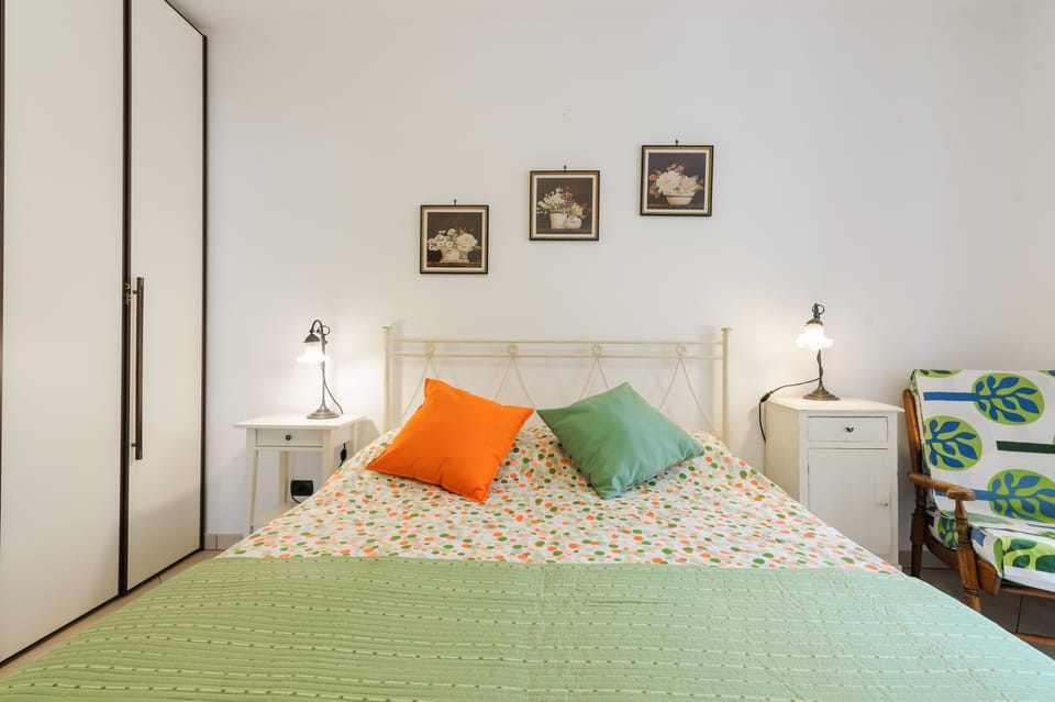 Apartment, 1 Bedroom | 1 bedroom, iron/ironing board, free WiFi