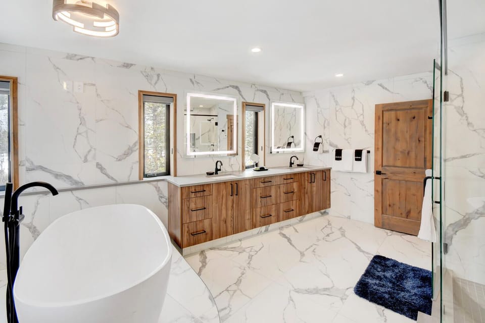 Master Bathroom with Raised Tub