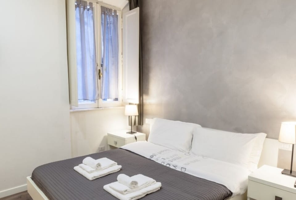 Classic Double Room | Desk, laptop workspace, iron/ironing board, free WiFi