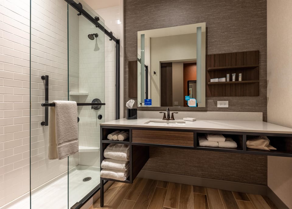 Bathroom shower