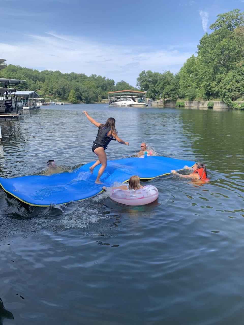 Lily Pad to play on- WIDE OPEN COVE-NO HOUSES DIRECTLY ACROSS FROM OURS-PRIVATE