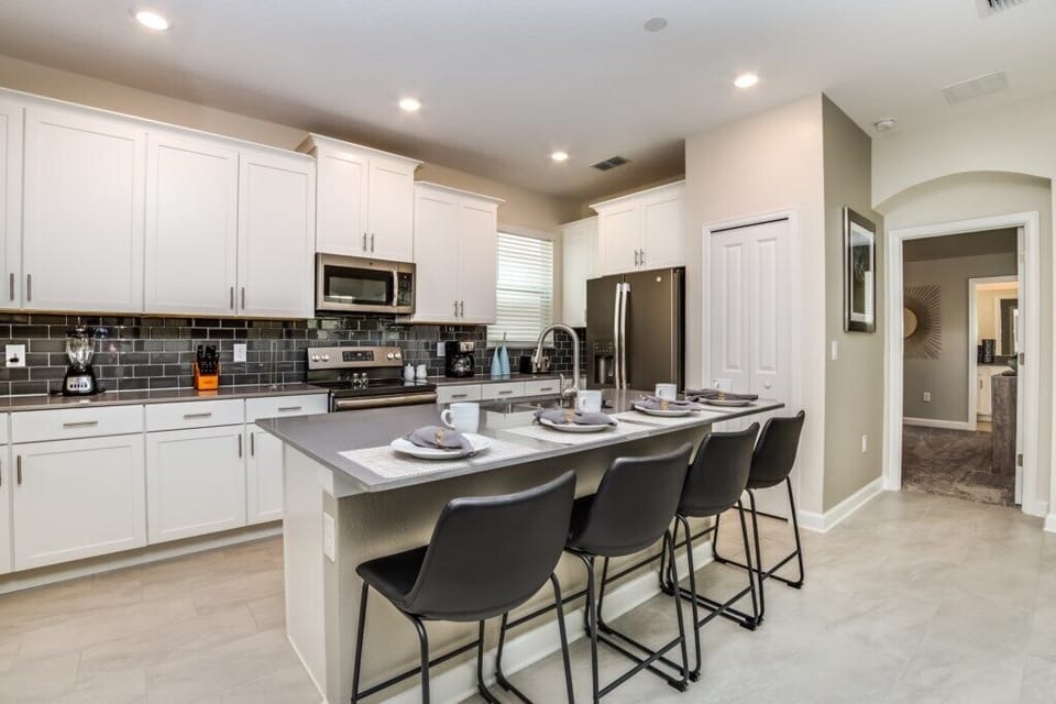 2755BookmarkDr,StoreyLake_14
