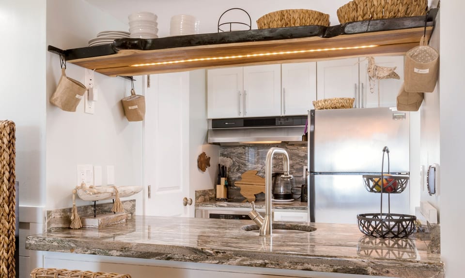 Fully Equipped Kitchen with Bar Seating