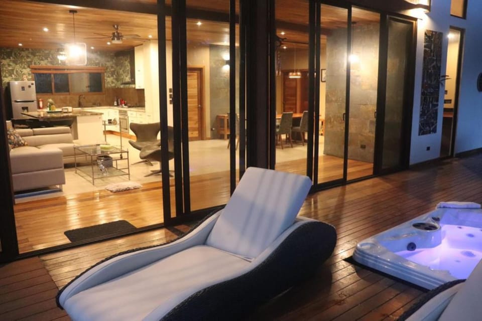 Comfort House, 3 Bedrooms | Terrace/patio