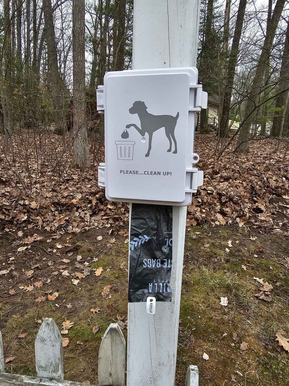 doggie bags