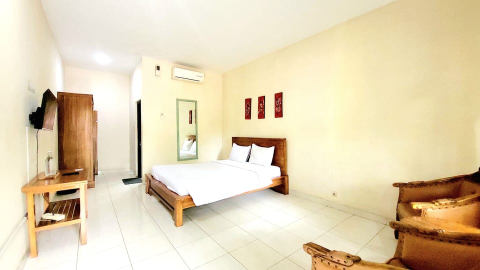 Deluxe Double | Desk, free WiFi, bed sheets
