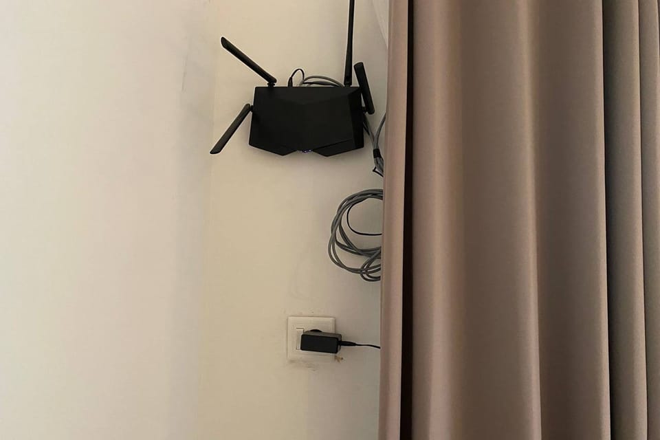 Deluxe Room | Desk, free WiFi, bed sheets