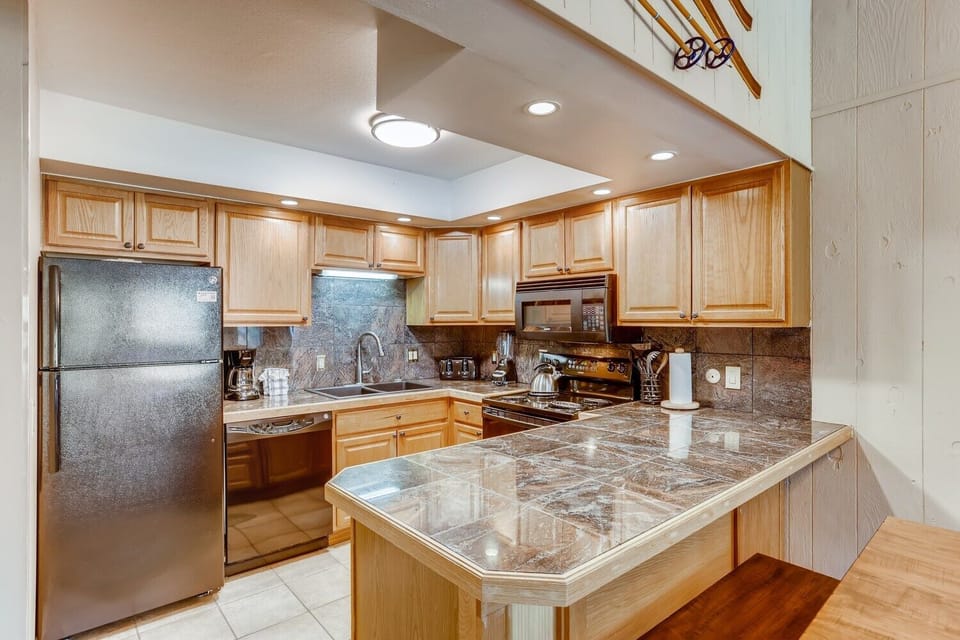 CV202 Kitchen