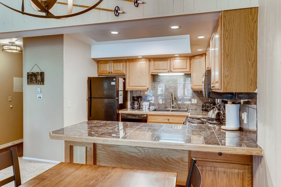 CV202 Kitchen