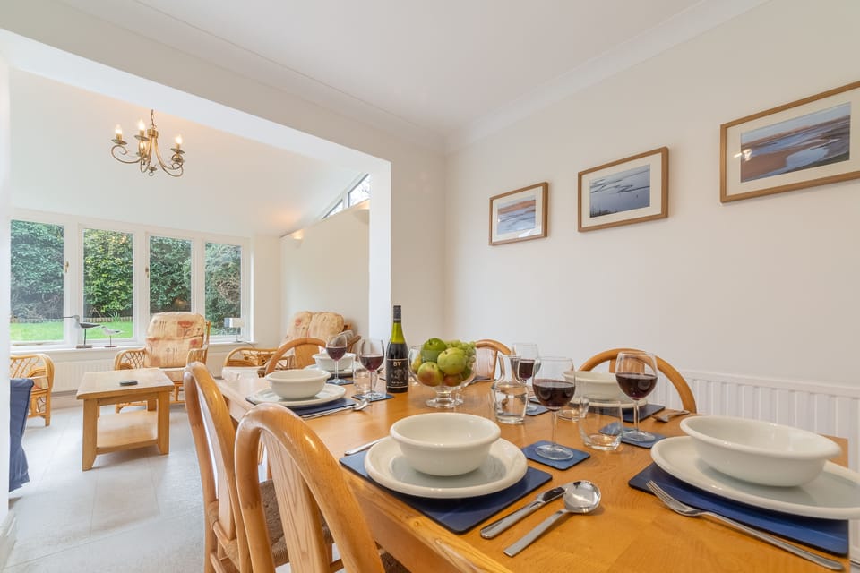 Arisaig, Wells-next-the-Sea: From the dining area looking through to the garden room
