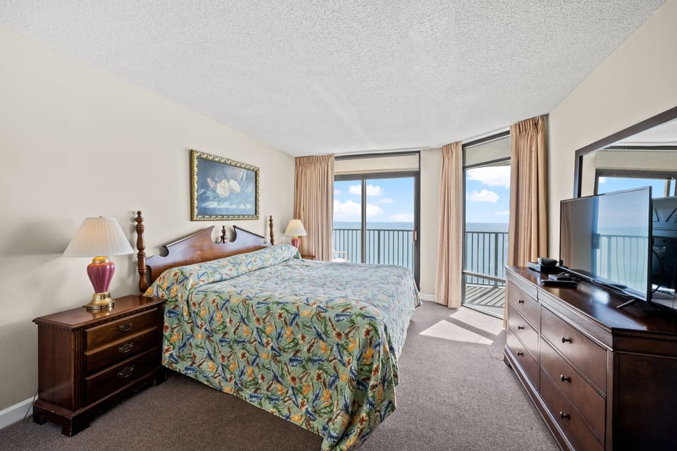 Wake up and take a stroll out onto the balcony to watch the sun rise.