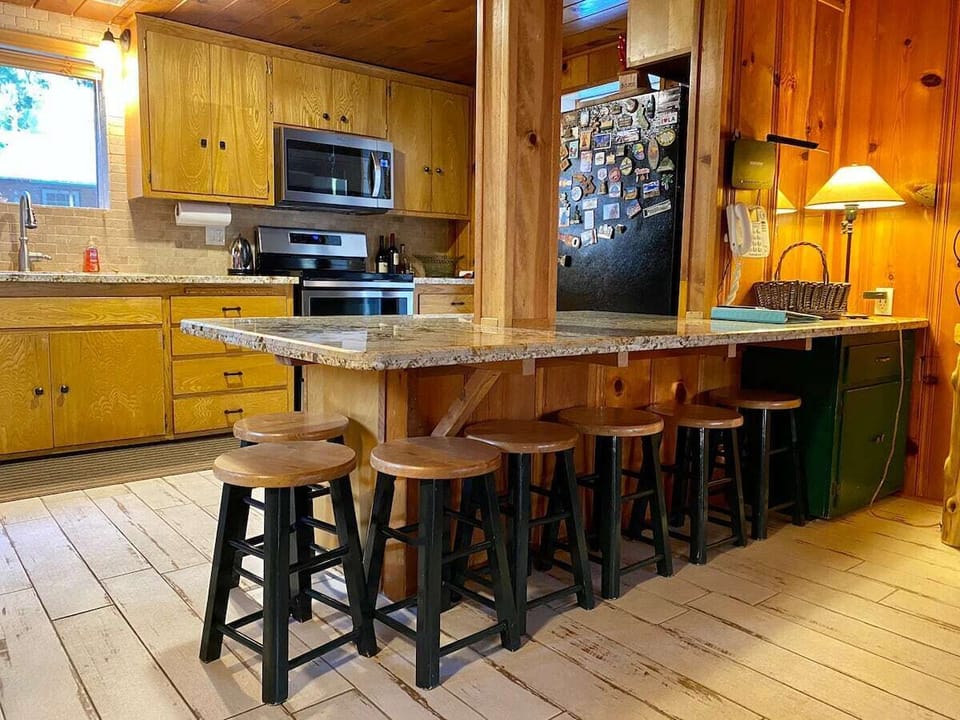 Kitchen that has everything you need.