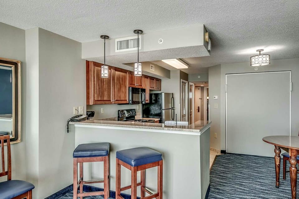 Breakfast bar 