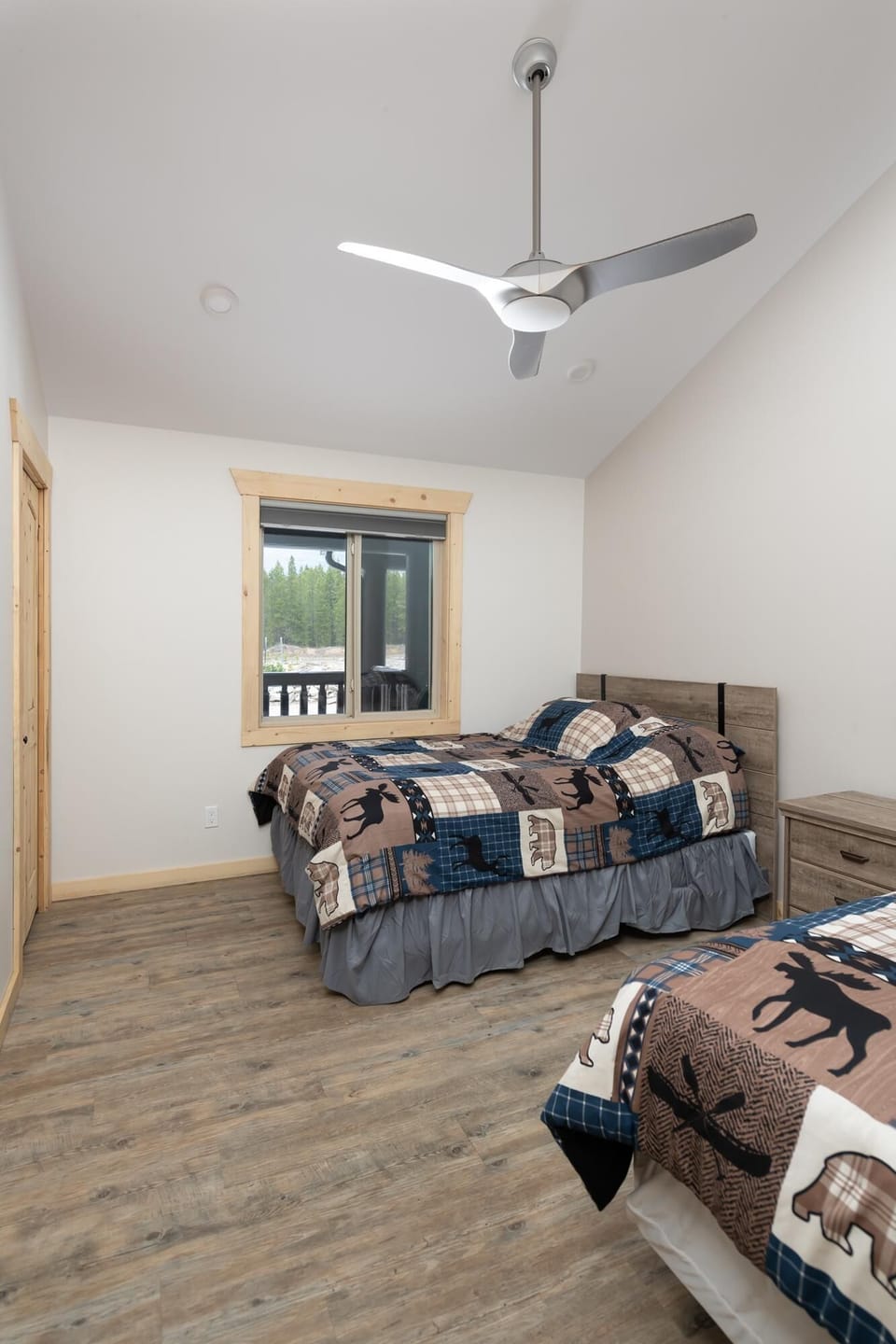 Lazy Moose Cabin Rental (1622)