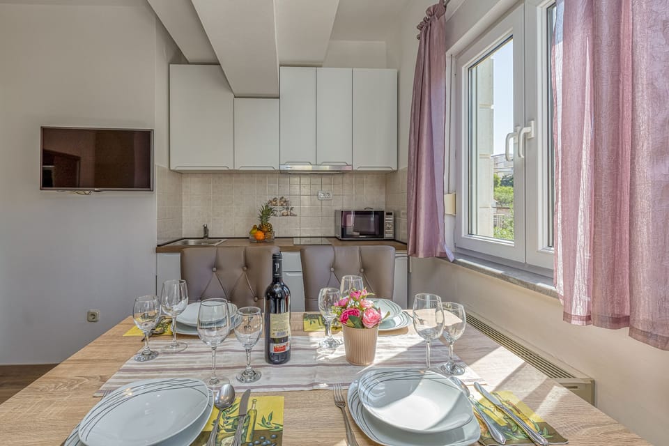 Kitchen and dining area
