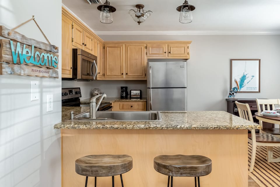 Kitchen Bar 