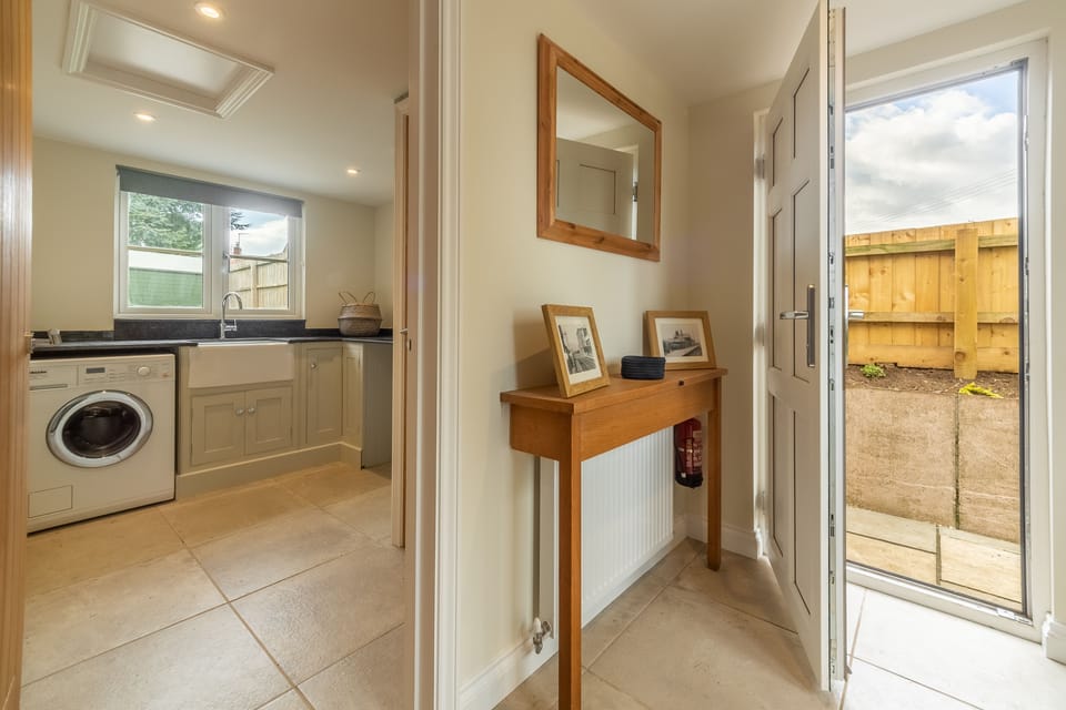 Ground floor: Utility room and side door