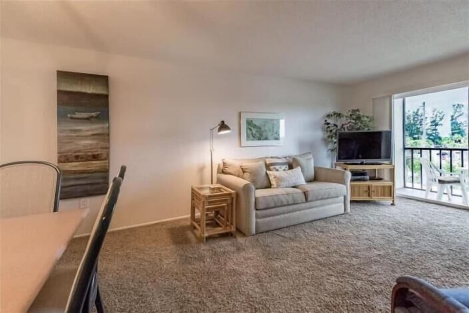 15-LivingRoom