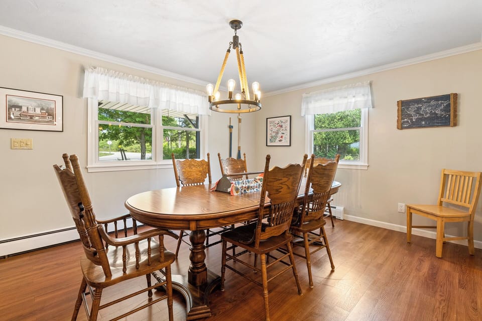 Dining table with seating for 6